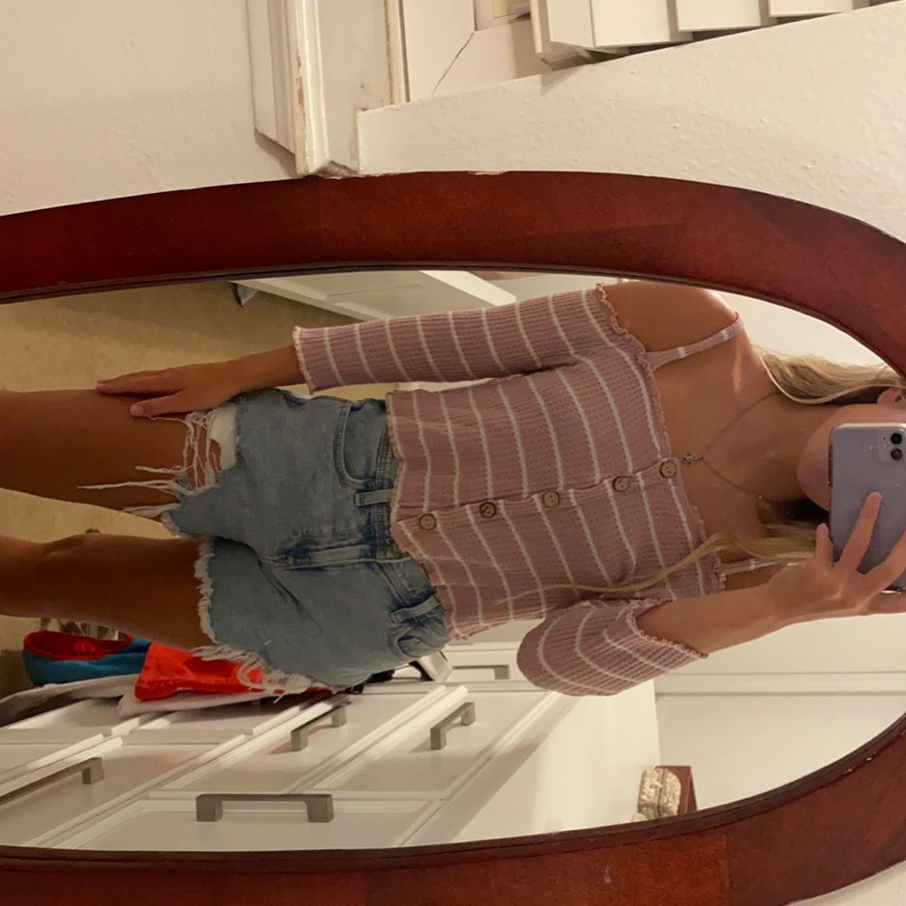 Brand:papaya Color:pink and white size:M